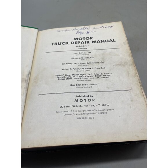 motor truck repair manual 1974-83 model hardcover book 36th edition English READ - Picture 3 of 5